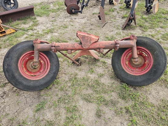 IH Wide Front End For 806 Or 856