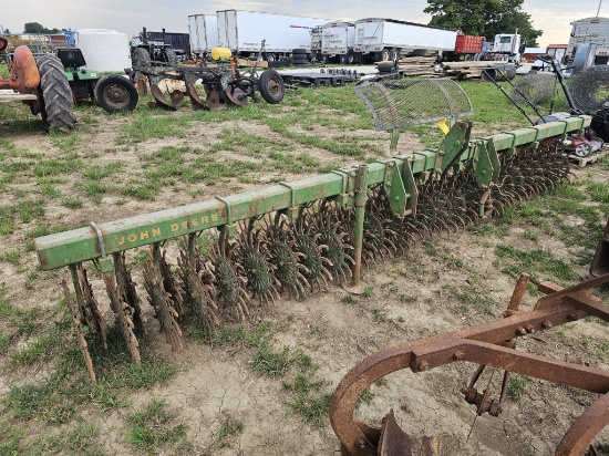 John Deere 400 Rotary Hoe