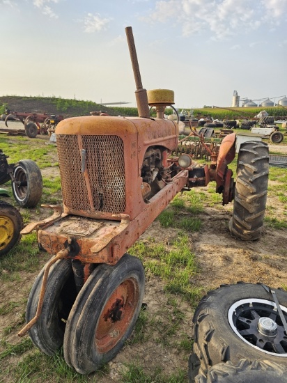 Allis-Chalmers Tractor