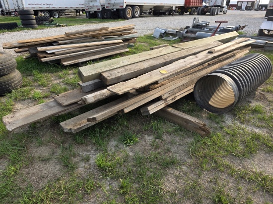 Large Lot Of Miscellaneous Lumber