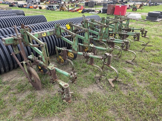 John Deere 3-Point 4-Row Cultivator