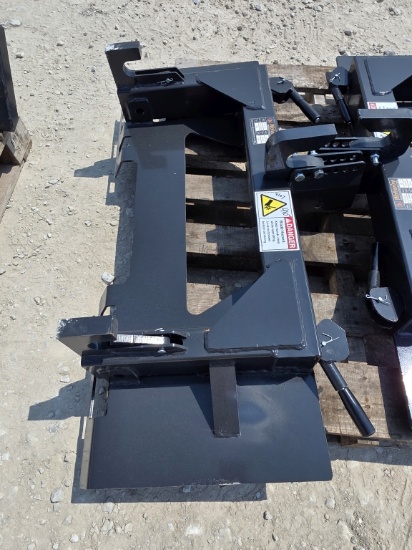 Wolverine Quick-Attach Quick Hitch Adapter
