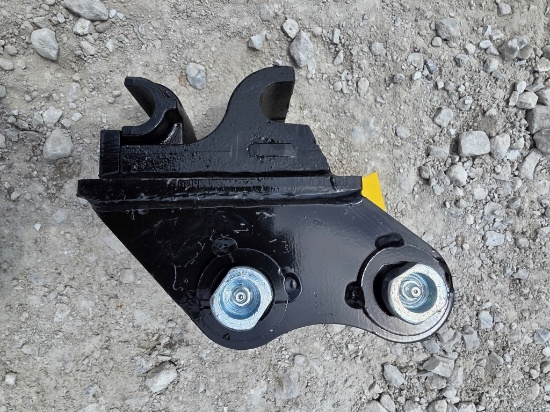 Mini Excavator Quick-Attach Bracket