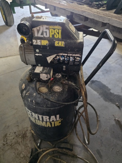 Central Pneumatic 21-Gallon Air Compressor
