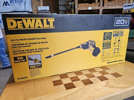 DEWALT 20V MAX 550 PSI Power Cleaner (Model DCPW550B)