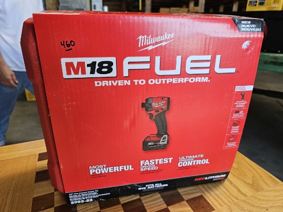 Milwaukee M18 FUEL 1/4" Hex Impact Driver Kit (Model 2953-22)