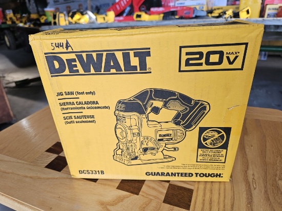 DEWALT 20V MAX Jig Saw (Model DCS331B)