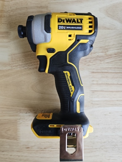 DEWALT 20V MAX 1/4" Brushless Impact Driver