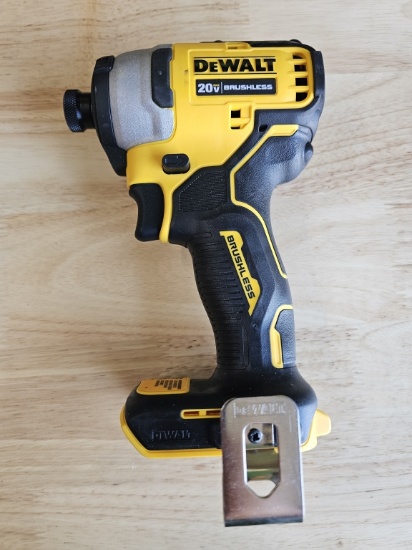 DEWALT 20V MAX Brushless 1/4" Impact Driver
