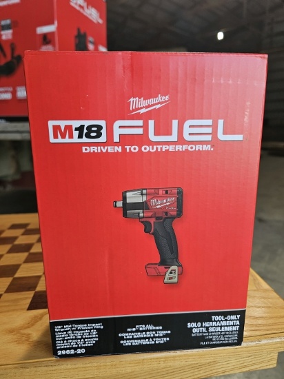 Milwaukee M18 FUEL 1/2" Mid-Torque Impact Wrench w/ Friction Ring (Model 2962-20)