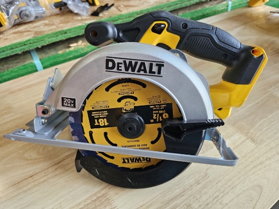 DEWALT 20V MAX 6-1/2" Circular Saw