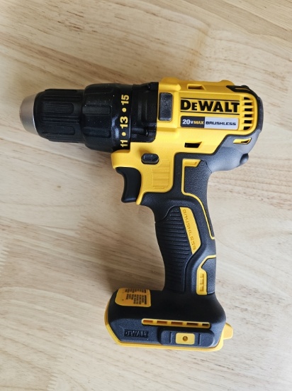 DEWALT 20V MAX 1/2" Cordless Brushless 2-Speed Drill