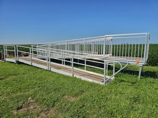Aluminum Wheelchair Ramp