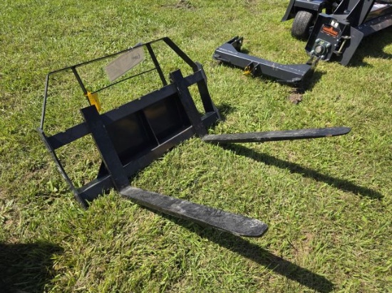 Land Honor Quick-Attach Mini Skid Pallet Forks