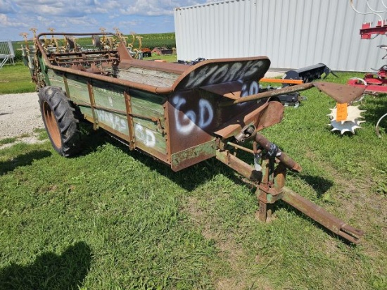 John Deere Manure Spreader
