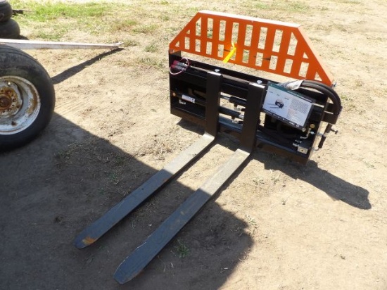 Wolverine Hyd. Pallet Forks - Skid Steer Quick Attach