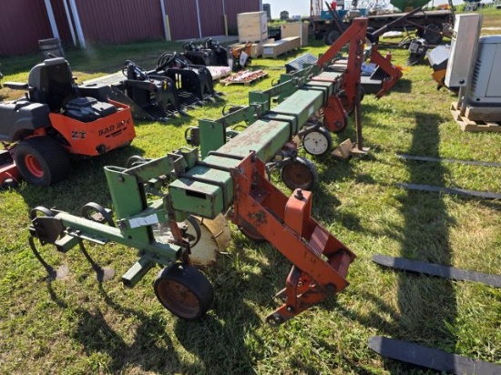 Glenco 6 Row Stine 3 pt. Cultivator
