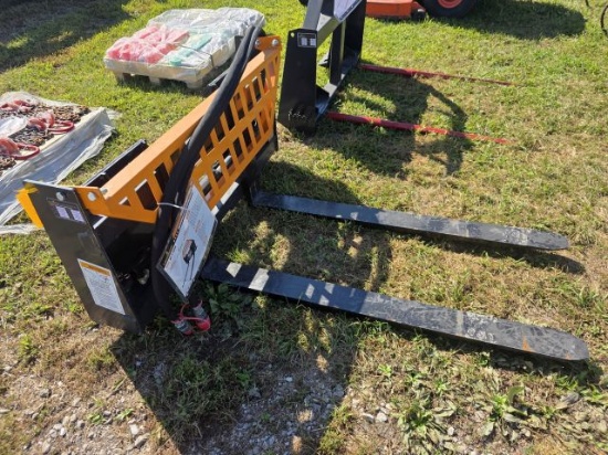 Land Honor Skid Steer Quick Attach Bale Spear