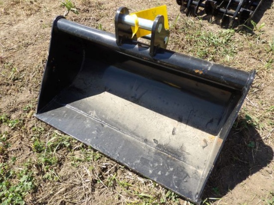 MINI Excavator Bucket - 24"