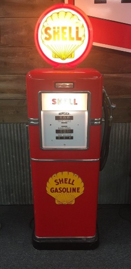 Bowser Restored Shell Gas Pump