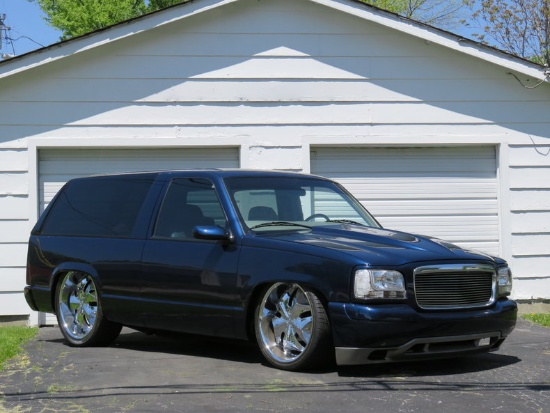 1999 Chevrolet Tahoe Custom