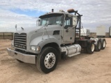 2009 MACK GU713 VIN: 1M1AX07Y09M006351