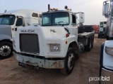 1992 MACK RB690S VIN: 1M2AM20Y6NM001921