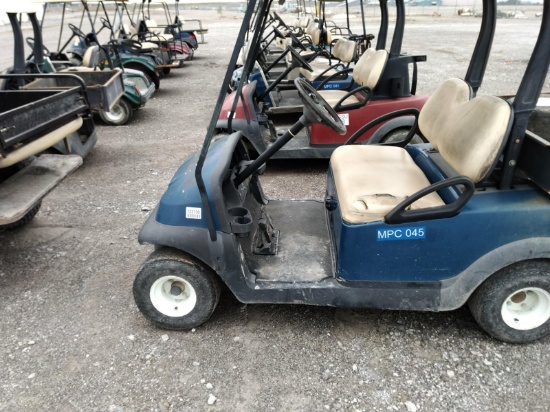 CLUB CAR GOLF CART W/ CHARGER, QTY (1), AS-IS --