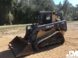 2011 DEERE 333D SN: TT0333DMTB0194708