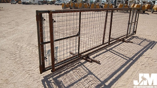16' LIVESTOCK PANELS WITH 4' GATE