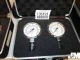 SWAGELOK 0-1000 PSI STAINLESS STEEL TEST GAUGES SET W/ CASE***THIS