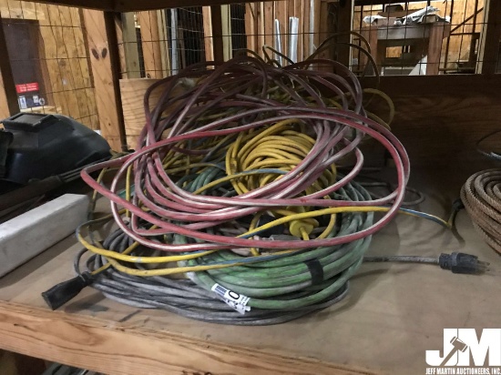 QTY OF MISC EXTENSION CORDS AND SHOP LIGHTS