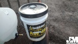 5 GAL BUCKET OF TECH SELECT AW46 HYDRAULIC OIL