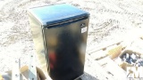 ABSOCOLD 18”...... MINI REFRIGERATOR