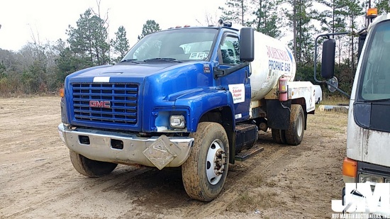 2004 GMC C7500 VIN: 1GDM7C1C24F505382 S/A PROPANE TANK TRUCK