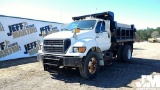 2001 FORD F650XLT SD SINGLE AXLE DUMP TRUCK VIN: 3FDWF65H11MA11562