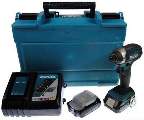 MAKITA 18 V IMPACT DRIVER, 2 BATTERIES, CHARGER - XDT04RW-