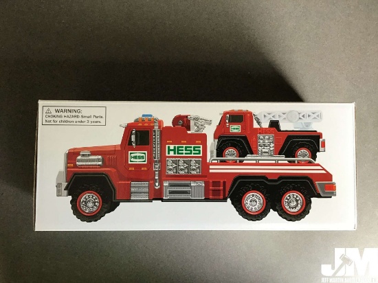 2015 HESS TOY FIRE TRUCK AND LADDER RESCUE