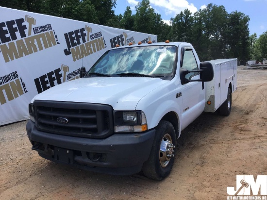 2004 FORD F-350XL SD S/A UTILITY TRUCK VIN: 1FDWF36P34EA87735