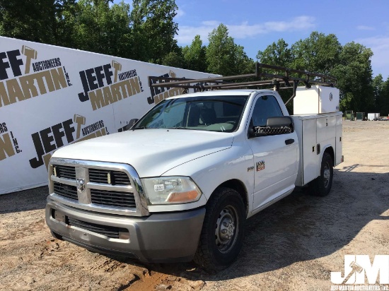 2011 RAM 25OO HD S/A UTILITY TRUCK VIN: 3D6WP2ET2BG558588