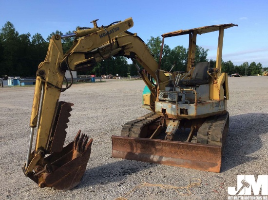KOMATSU PC38UU-1 MINI EXCAVATOR SN: 2345