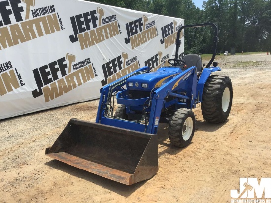 2009 NEW HOLLAND T1510 TRACTOR W/LOADER SN: Z9GNGH1169