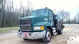 1994 MACK CH VIN: 1M1AA08Y3RW004856 S/A FUEL & LUBE TRUCK