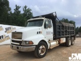 1998 FORD LT9513 TANDEM AXLE DUMP TRUCK VIN: 1FDYS96T1WVA09705