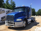 2006 MACK CXN613 VIN: 1M1AK06Y16N008566 TANDEM AXLE TRUCK TRACTOR