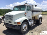 2000 INTERNATIONAL NAVISTAR WATER TRUCK VIN: 1HSHBAHN8YH278071