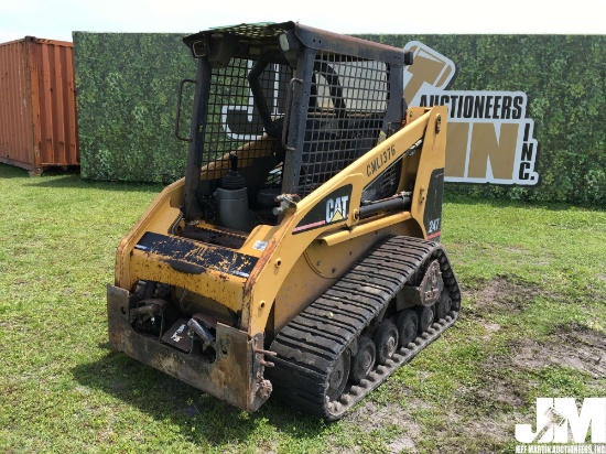2004 CATERPILLAR 247 MULTI TERRAIN LOADER SN: CAT00247ECML01376