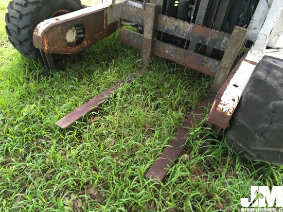TAIL GATOR PIGGYBACK FORKLIFT SN: 52043998