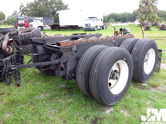 T/A REAR CUT OFF, W/ AIR RIDE SYSTEM, TIRES 275/80R22.5