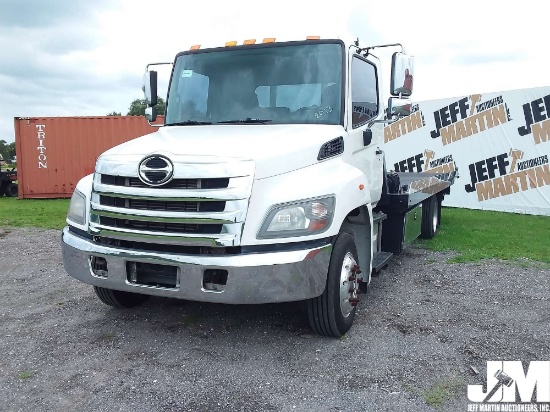 2015 HINO 268 SINGLE AXLE ROLLBACK TRUCK VIN: 5PVNJ8JNXF4S51668